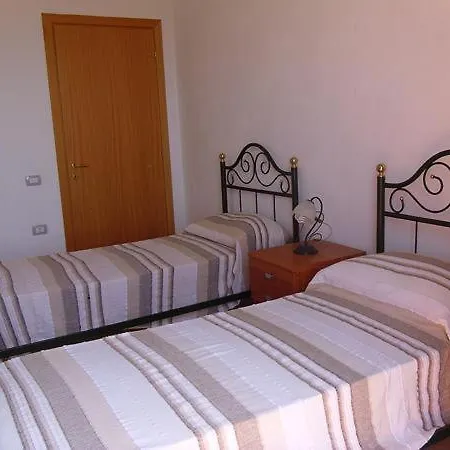 Holiday home Leonardo *