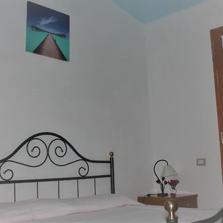 Holiday home Leonardo *