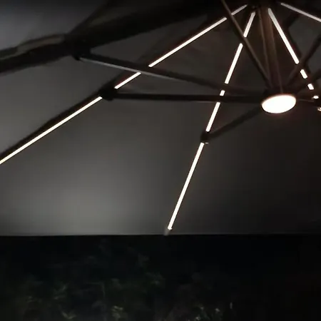 Leonardo Holiday home